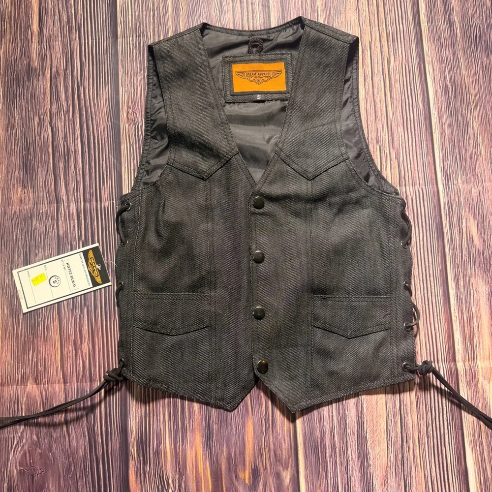 NWT Black Gray Denim Front Snap‎ Vest